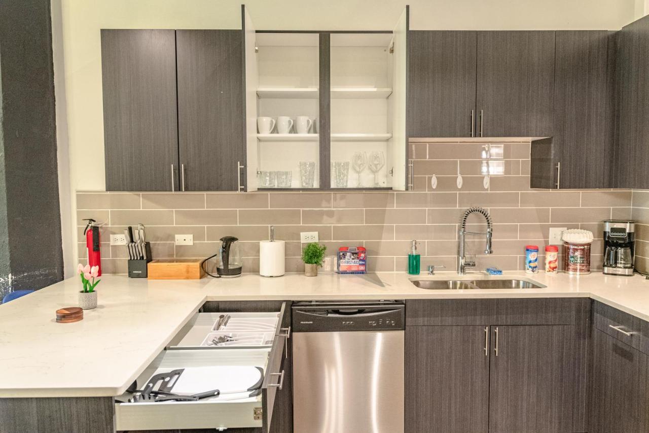 Ideal 3Br Business Or Leisure Rental In Chicago Fully Stocked Kitchen & Fast Internet With Optional Parking Near Soldier Field, Grant Park & Mccormick Place Σικάγο Εξωτερικό φωτογραφία
